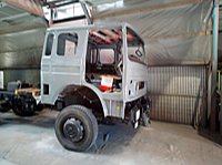 Sandstrahl- und Lackierarbeiten LKW